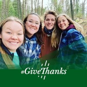 Meet your Posher, Lorina